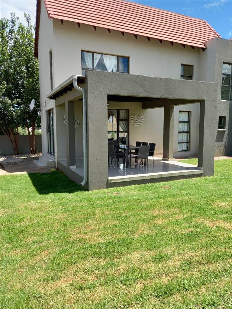 To Let 3 Bedroom Property for Rent in Schoemansville North West